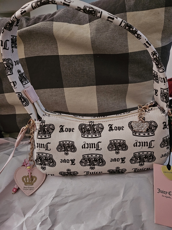 Juicy Couture Handbags - Juicy Couture Cream and Black Crown Print Shoulder Bag /Cross Body Bag🩷🖤